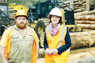  ??  ?? Brett Robin, Robin Logging and Member for Eastern Victoria Region, Melina Bath at Ballantyne­s Saddle harvesting coupe where protestors tied up equipment and performed a tree sit for two weeks.