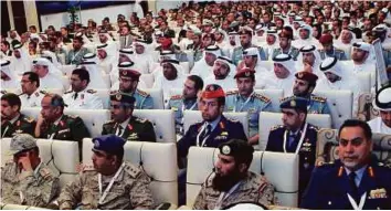  ??  ?? Members of the armed forces at the Leadership Summit: Future Warfare, co-organised by the Ministry of Defence and the Emirates Centre for Strategic Studies and Research, in Abu Dhabi.