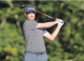  ??  ?? Webb Simpson shot an 8-under 63 on Saturday.