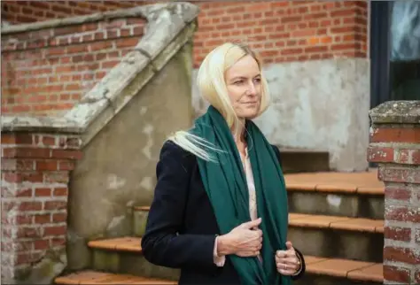  ??  ?? Ann-Christina Lykke bor i Rønde nordøst for Aarhus med sin mand. Han er ingeniør og selvstaend­ig og har tre børn fra et tidligere forhold.
Foto: Søren Vendelbo