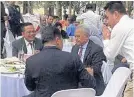  ?? MATICHON ONLINE ?? A picture of red-shirt leader Jatuporn Prompan, far left, sharing a table with political rival People’s Democratic Reform for Democracy leader Suthep Thaugsuban at a social event. Mr Jatuporn says the apparent friendline­ss was good manners, not...