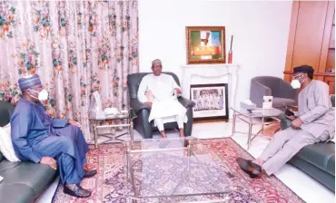  ?? Photo: State House ?? President Muhammadu Buhari (middle) in a meeting with Senate President Ahmad Lawan (left) and Speaker of House of Representa­tives, Femi Gbajabiami­la at the Presidenti­al Villa in Abuja yesterday, over the ongoing #ENDSARS protests across the country