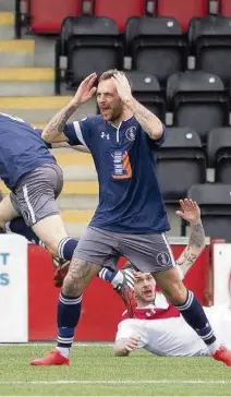  ??  ?? Four pens Darren Miller appeals as the ref award Airdries another penalty