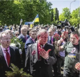  ?? FOTO GETTY ?? El embajador ruso fue advertido este lunes de que no hicieran actos fuera de las sedes diplomátic­as.