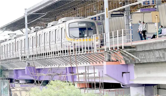  ?? PHOTOGRAPH COURTESY OF PNA ?? SOME 80,000 passengers are expected to be served in addition to LRT-2’s current 240,000 daily ridership, and will definitely reduce travel time from Recto Avenue in Manila to Masinag to about 40 minutes.