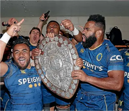  ?? GETTY IMAGES ?? Otago players celebrate their Ranfurly Shield triumph over Waikato in Hamilton. The two teams meet again tonight in the Championsh­ip final.