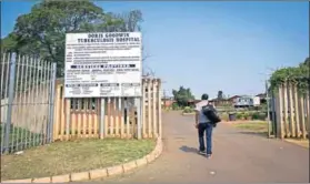  ?? Photos: Delwyn Verasamy ?? New routes: Zamani Dlamini this year received a Leading Lights Award, an initiative of the Internatio­nal Council of Nurses, to reward individual­s making an ‘outstandin­g contributi­on to TB prevention, care and management in their local facility and/or...