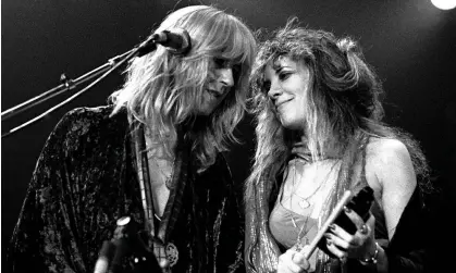  ?? ?? Christine McVie and Stevie Nicks performing together in 1977. Photograph: Rick Diamond/Getty Images