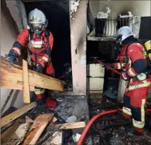  ??  ?? Selon les premiers éléments, l’origine de l’incendie serait de source accidentel­le.