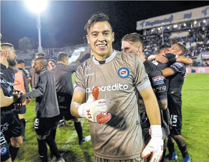  ?? Fotobaires ?? Lucas Chaves es el arquero de Argentinos, que termina el año en lo alto de Superliga y quiere coronarlo en las 7 fechas que restan