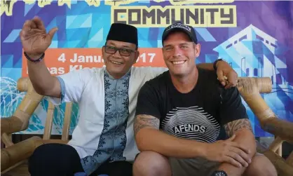  ??  ?? Si Yi Chen (left) and Matt Norman in Bali’s Kerobokan prison in November 2018. They are among the three Bali Nine members who prison officials say should be released one day.