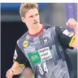  ?? FOTO: TOM WELLER/DPA ?? Rückkehrer Rune Dahmke jubelt im Spiel gegen Estland.