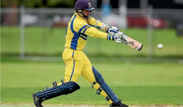  ?? DAVID JOSEPH / PHOTOTEK ?? Takapuna’s Robbie O’Donnell was his side’s top scorer in round one of the Jeff Crowe Cup against Grafton United Cricket Club.