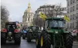  ?? ?? Spanische und französisc­he Landwirte protestier­en gegen den Green Deal der EU.