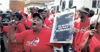  ?? OUPA MOKOENA African News Agency (ANA) ?? PUBLIC Servants Associatio­n members march in demand of a 6.5% wage increase. The writer feels that Minister of Labour and Employment, Thulas Nxesi deserves more respect from striking civil servants.