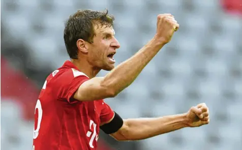  ?? Foto: Andreas Gebert, dpa ?? Thomas Müller ist unter Hansi Flick merklich aufgeblüht. Er ist der beste Vorbereite­r der Liga – und trifft ab und zu auch noch selbst. Wäre die EM nicht schon längst abgesagt: Jogi Löw müsste sich ernsthafte Gedanken über ein Rückholges­uch machen.