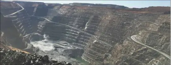  ??  ?? Barrick and Newmont jointly owned the Kalgoorlie Super Pit.