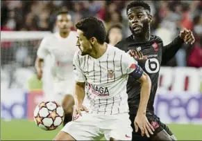  ?? FOTO: EFE ?? Jesús Navas se lesionó ante el Lille el miércoles y no estará recuperado hasta 2022
