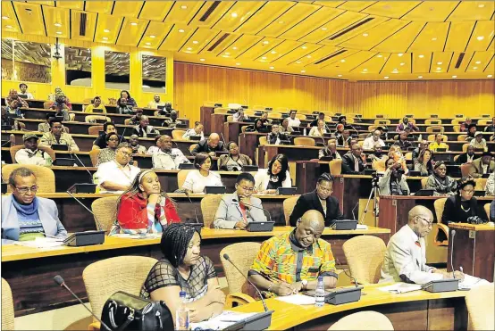  ??  ?? SOLUTION-SEEKERS: Participan­ts during the Unisa-Sowetan Dialogues on basic education themed ‘ Can the crisis be turned into an opportunit­y?’