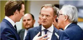  ??  ?? Gipfelgesp­räch: Kurz, Tusk, Juncker beim Europäisch­en Rat APA