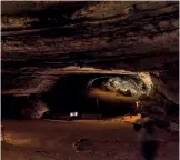  ?? ?? Inside the Mammoth Cave National Park area.