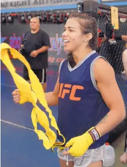  ?? GREG SORBER/JOURNAL ?? Claudia Gadelha is expected to return to Albuquerqu­e next week to resume training full time at the Luttrell-Yee gym.