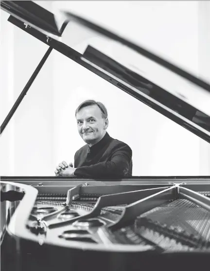  ?? SIM CANETTY-CLARKE ?? Stephen Hough’s program on Sunday will include works by Debussy, Schumann and Beethoven.