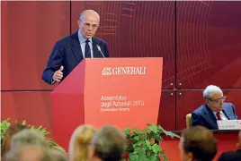  ?? IMAGOECONO­MICA ?? L’assemblea di Trieste. Mario Greco, ceo di Generali