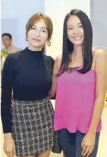  ??  ?? Jennylyn Mercado and Katrina Halili.