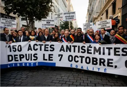 ?? ?? Une manifestat­ion contre l'antisémiti­sme à Marseille, le 12 novembre 2023