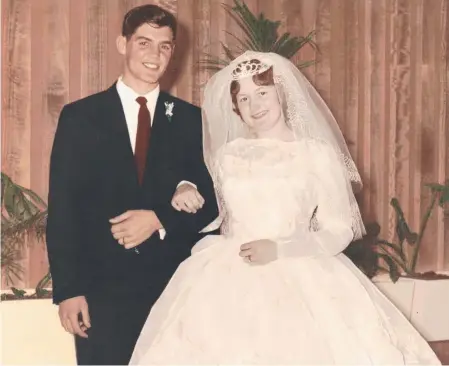  ??  ?? 60TH ANNIVERSAR­Y: John and Gloria Reedy were married on September 14, 1961 at Red Hill. Picture: Contribute­d