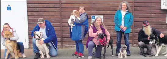  ??  ?? Pictured, a group of residents, LAW Loves Dogs,is calling upon Charnwood Borough Council to provide dog safe areas across the borough