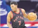  ?? CARLOS OSORIO/AP ?? The Lakers made an attempt to acquire guard Kyle Lowry from the Raptors before the trade deadline passed.
