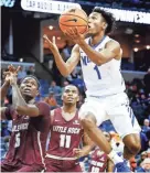  ?? COMMERCIAL APPEAL ?? Memphis guard Jamal Johnson averaged 6.9 points, 3.3 rebounds and 1.0 assists per game. MARK WEBER/THE