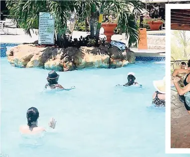  ??  ?? Jewel Paradise Cove’s Fitness Instructor Earl Bishop takes guests through his Aqua-cise moves during Wellness week.