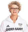  ?? FOTO: DPA ?? Brigitte Kurschilge­n bei der Einkleidun­g für Rio 2016.