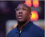  ?? KARL MONDON – BAY AREA NEWS GROUP ?? Warriors assistant Mike Brown was pressed into head coaching duties just hours before Game 4on Monday when Steve Kerr tested positive for COVID-19.