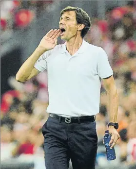  ?? FOTO: J. ECHEVERRÍA ?? Kuko Ziganda El navarro debutó como entrenador del Athletic en San Mamés