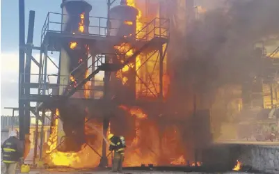  ?? /FELIPE CÁRDENAS ?? del cuerpo de bomberos