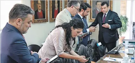  ?? CORTESÍA ?? Comitiva. Una misión formada, entre otros, por el presidente de la Asamblea, José Serrano, y la ministra de Justicia, Rosana Alvarado, fue a Costa Rica.