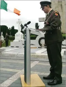  ??  ?? Castleisla­nd man, Commandant Tommy Martin speaking at the Roger Casement Commemorat­ion in Glasnevin Cemetery.