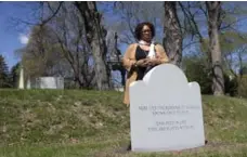  ??  ?? Schuyler Flatts Burial Ground Project manager Evelyn Kamili King at the Hudson River cemetery, where the slaves will be buried a second time.