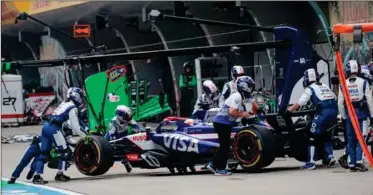  ?? FOTO: ANDRES MARTINEZ CASARES/ RITZAU SCANPIX ?? Kollisione­n betød, at Ricciardo måtte trækkes ud af løbet.