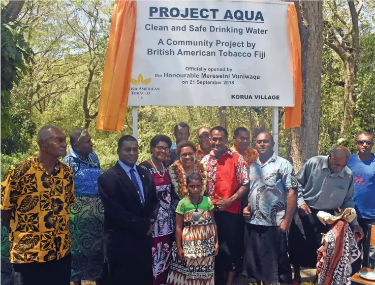  ?? Photos: Waisea Nasokia ?? Minister for Women, Children and Poverty Alleviatio­n, Mereseini Vuniwaqa (with garland), with Koroua villagers, British American Tobacco Fiji representa­tives and guests and officials at the project site in Nadroga on September 21, 2018.