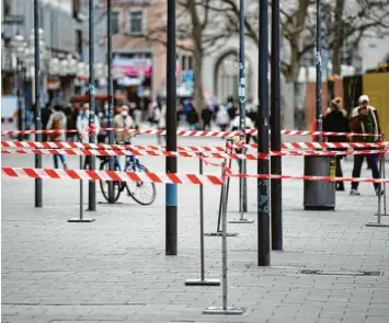  ?? Foto: Sven Hoppe, dpa ?? Die Stadt München hat die Notbremse im Kampf gegen die Corona‰Pandemie bereits gezogen. Die tritt in Kraft, wenn der Schwel‰ lenwert von 100 zum dritten Mal in Folge überschrit­ten wurde.