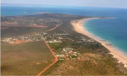  ?? ?? Broome from the air. Four Vietnamese people have been found near the Western Australian town after arriving there by boat. Photograph: Kim Christian/AAP