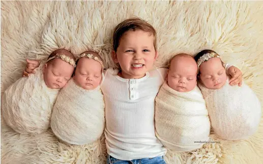  ?? CASSANDRA ENGLISH ?? Meet New Zealand’s first quadruplet­s in 25 years. Twelve-week-old Timaru quads Quinn, Indie, Hudson and Molly, with their big brother, 3-year-old Brooklyn.