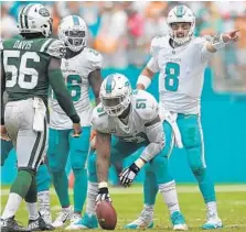  ??  ?? Backup quarterbac­k Matt Moore (8) will not be the backup on Thursday when the Dolphins travel to Baltimore to face the Ravens.