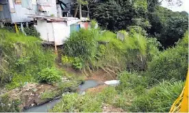  ?? GAMBOA MADRIGAL ALEJANDRO ?? El colegial bajó a esta quebrada pero una cabeza de agua lo arrastró.