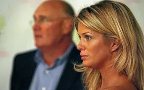  ??  ?? Haden, in background, with celebrity client Rachel Hunter in 2007.